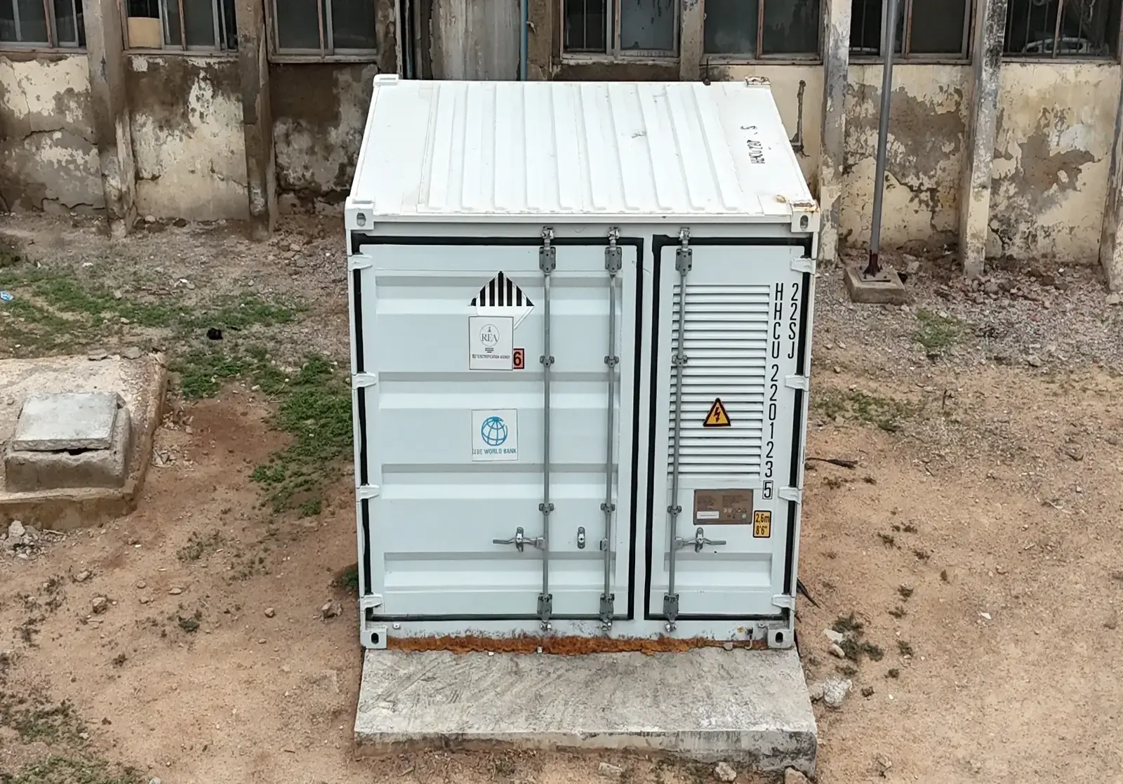 Containerized equipment room for a public building solar power system