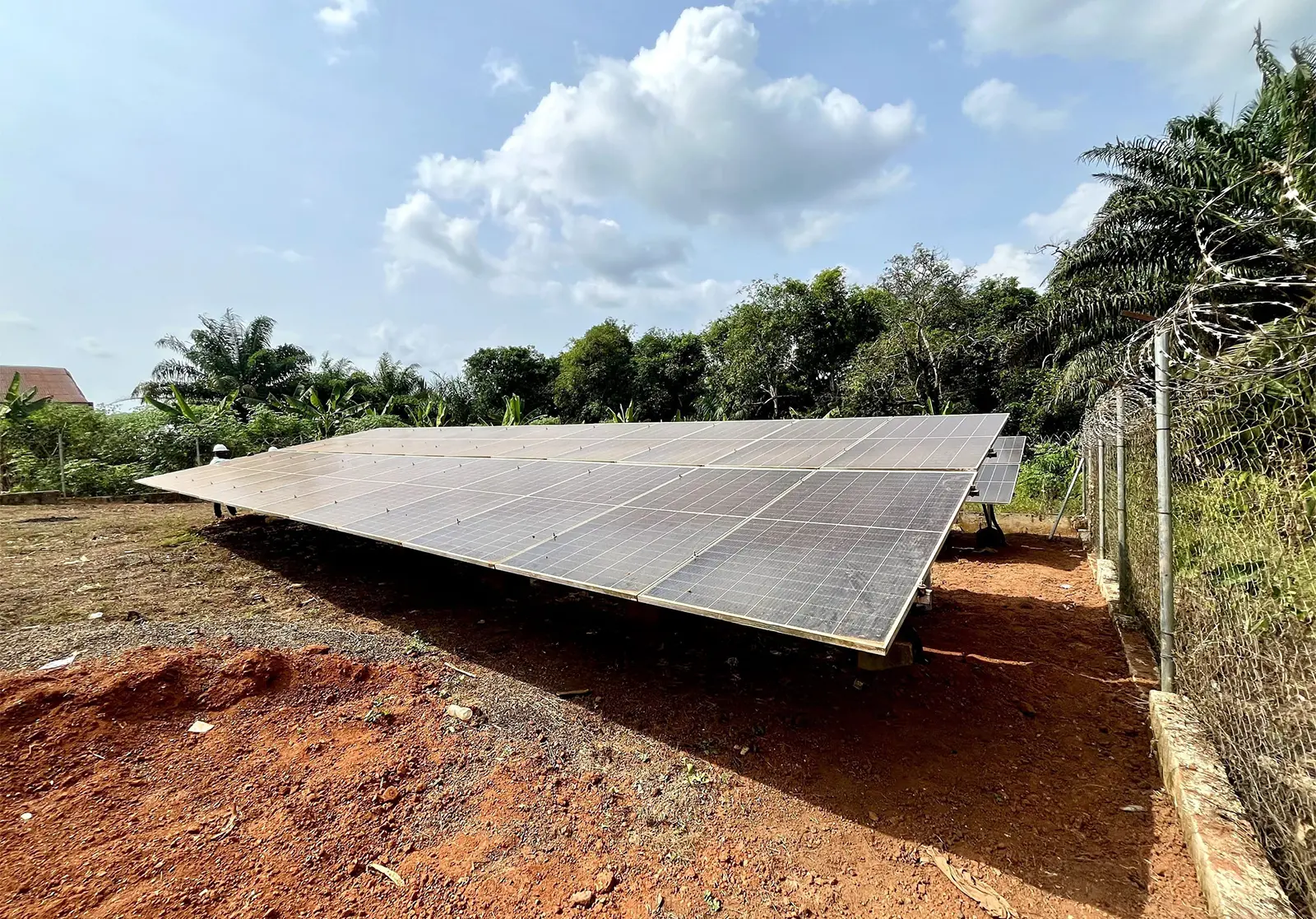 Rural clinic ground mounted solar power project in Liberia