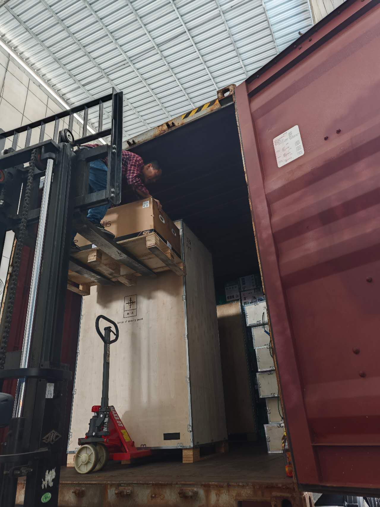 WHC energy storage product delivery